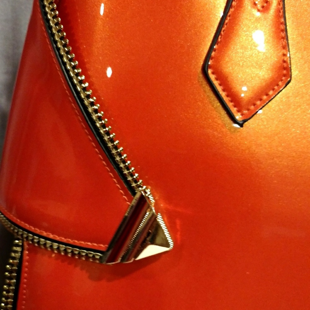 Handbag 💥SOLD💥🆕🛍️NWT! SOLD💥 - Picture 3 of 6